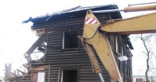 Демонтаж 2 этажного дома Серов, цена от 2614 руб.